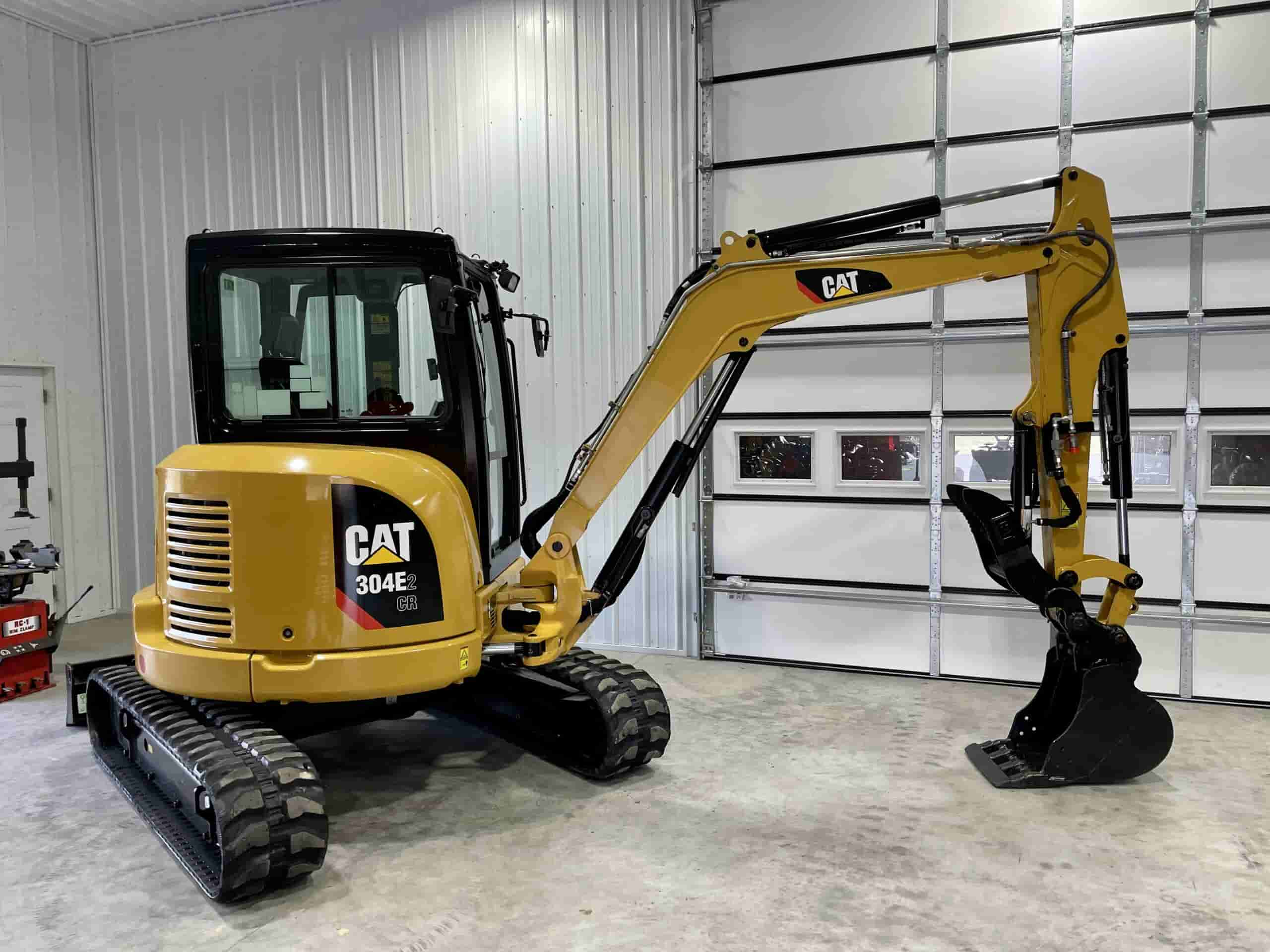 2019 CAT 304E2
